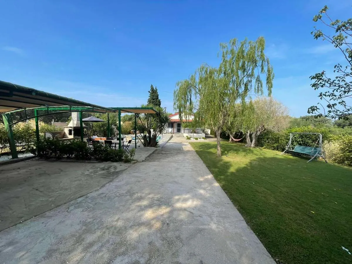 נאה פוטידאה Vila Kalimera Private Pool יוון